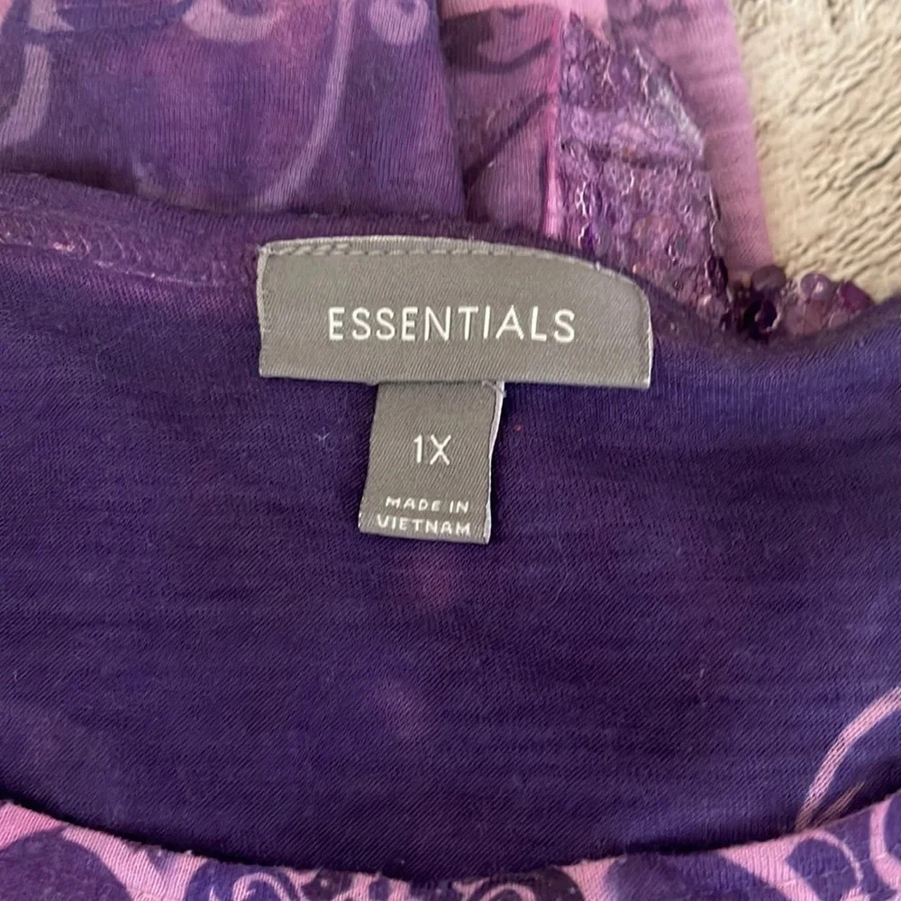 Women’s purple sequin short sleeve t-shirt 1X - Picture 3 of 4